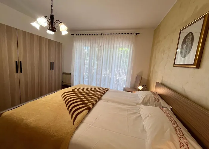Διαμέρισμα Geraeumige Lory Mit Meerblick By Interhome